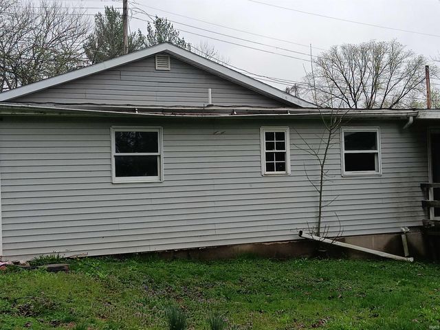 89 Mason Street, Bedford, IN 47421