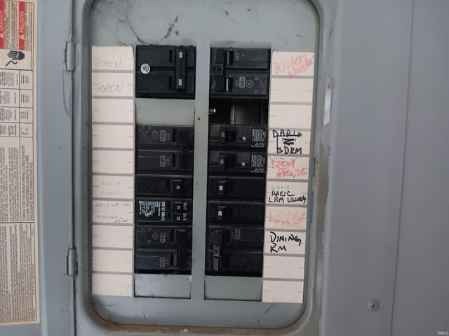 89 Mason Street, Bedford, IN 47421