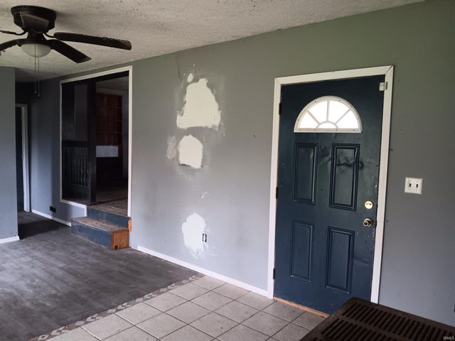 89 Mason Street, Bedford, IN 47421