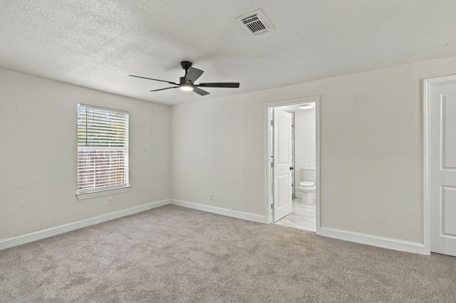 807 Wyatt Street, Waxahachie, TX 75165