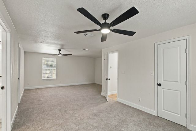 807 Wyatt Street, Waxahachie, TX 75165