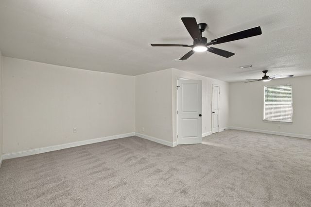 807 Wyatt Street, Waxahachie, TX 75165