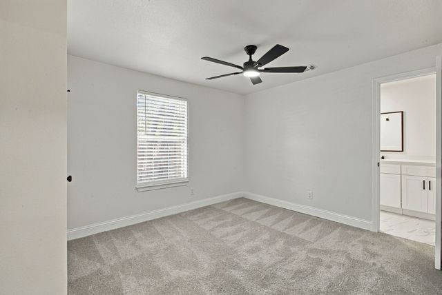 807 Wyatt Street, Waxahachie, TX 75165