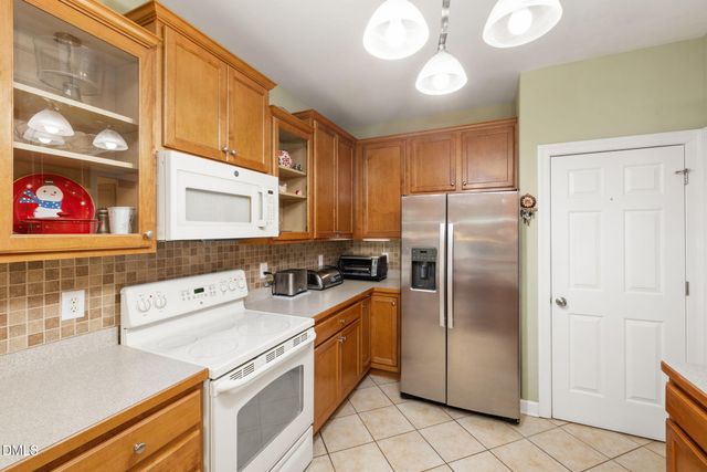 185 Briarwood Place, Wake Forest, NC 27587