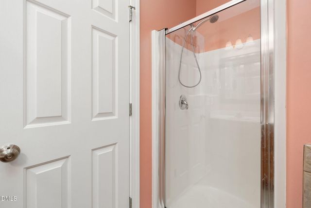 185 Briarwood Place, Wake Forest, NC 27587