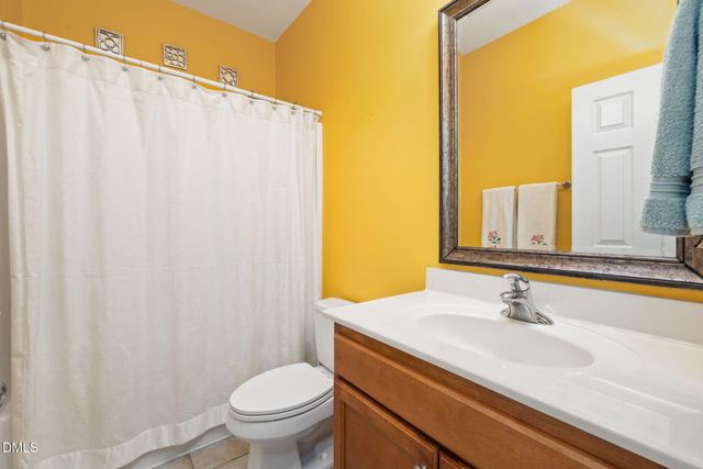 185 Briarwood Place, Wake Forest, NC 27587