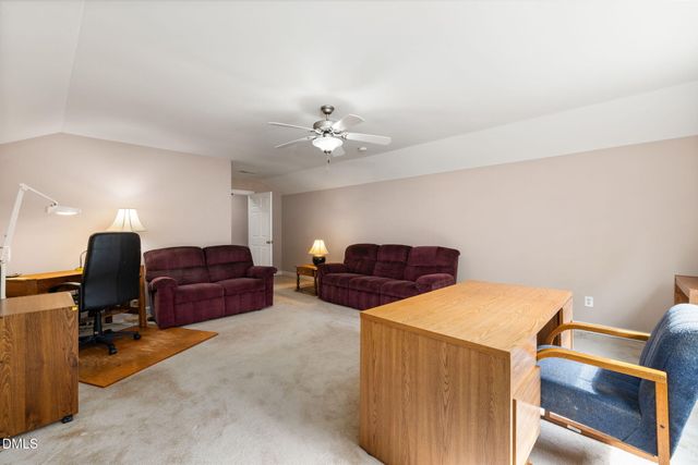185 Briarwood Place, Wake Forest, NC 27587