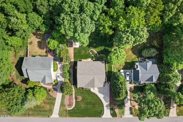 185 Briarwood Place, Wake Forest, NC 27587
