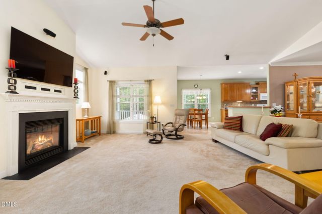 185 Briarwood Place, Wake Forest, NC 27587