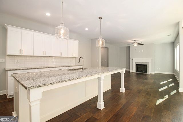 8050 Tristan Way, Whitesburg, GA 30185