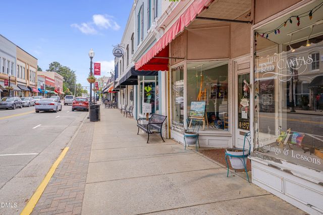 309 Culvert Street, Apex, NC 27502