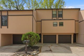 614 James Avenue 6A, Cuyahoga Falls, OH 44221