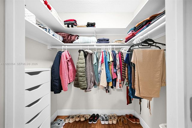 2528 SW Natura Blvd, Deerfield Beach, FL 33441