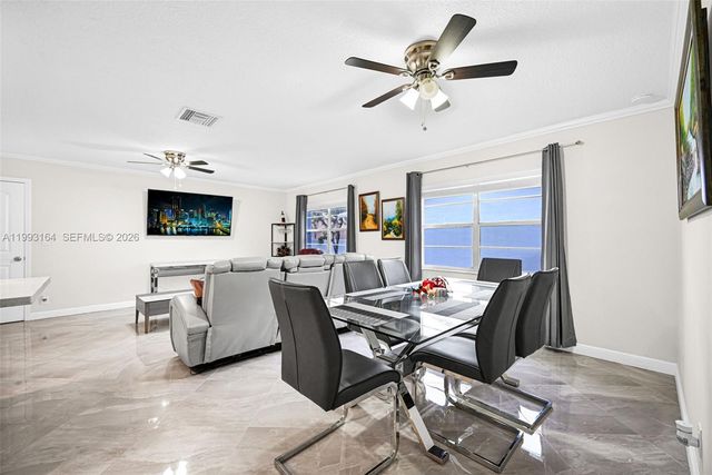 2528 SW Natura Blvd, Deerfield Beach, FL 33441