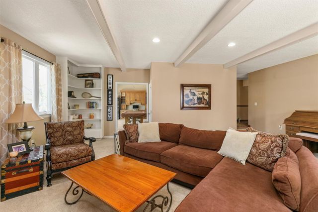 14575 University Avenue, Waukee, IA 50263