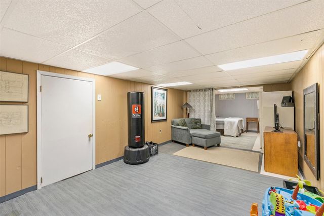 14575 University Avenue, Waukee, IA 50263