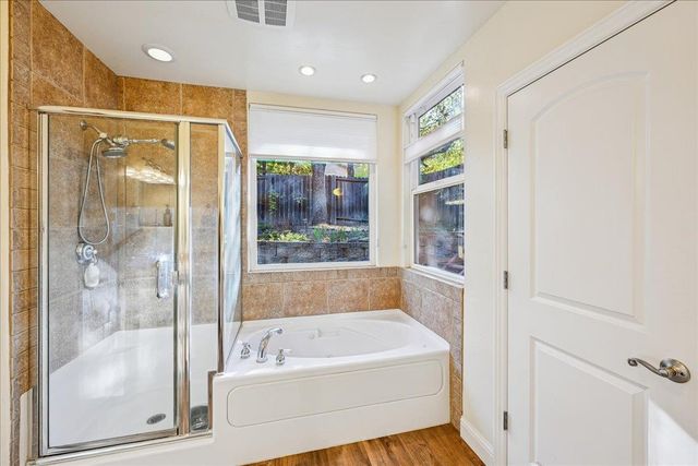 6262 Viewridge Dr, Auburn, CA 95602