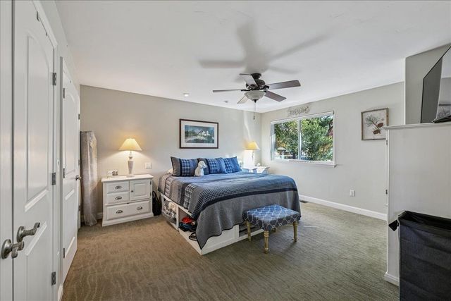 6262 Viewridge Dr, Auburn, CA 95602