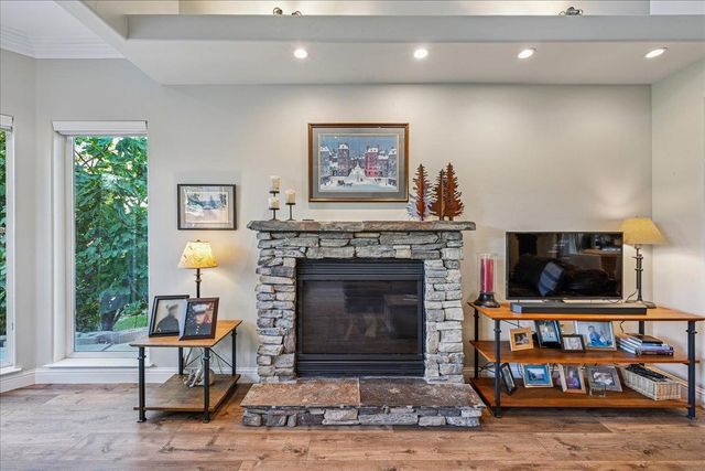 6262 Viewridge Dr, Auburn, CA 95602