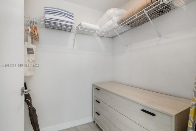 3900 Biscayne Boulevard N721, Miami, FL 33137