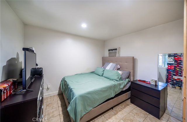 4844 Bluebell, Valley Village, CA 91607