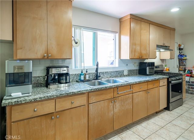 4844 Bluebell, Valley Village, CA 91607