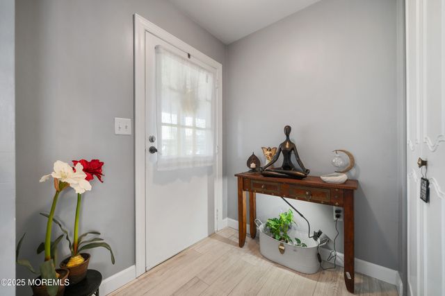 677 New Castle Court B, Lakewood, NJ 08701