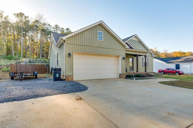 2217 NE McCamish Road, Dalton, GA 30721