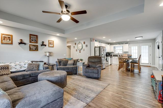 2217 NE McCamish Road, Dalton, GA 30721