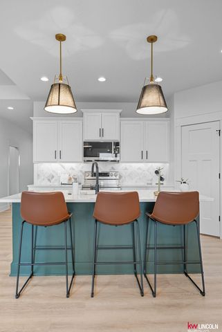 7510 Maxine Drive, Lincoln, NE 68516