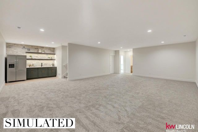 7510 Maxine Drive, Lincoln, NE 68516