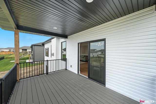 7510 Maxine Drive, Lincoln, NE 68516