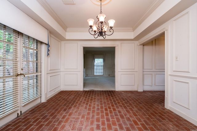 3118 Foxcroft Road, Little Rock, AR 72227