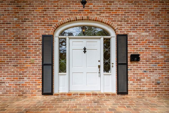 3118 Foxcroft Road, Little Rock, AR 72227