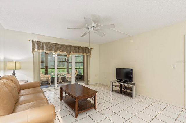 3232 LAKE PINE WAY E B1, Tarpon Springs, FL 34688
