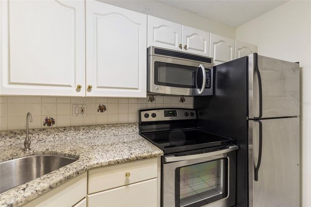 3232 LAKE PINE WAY E B1, Tarpon Springs, FL 34688