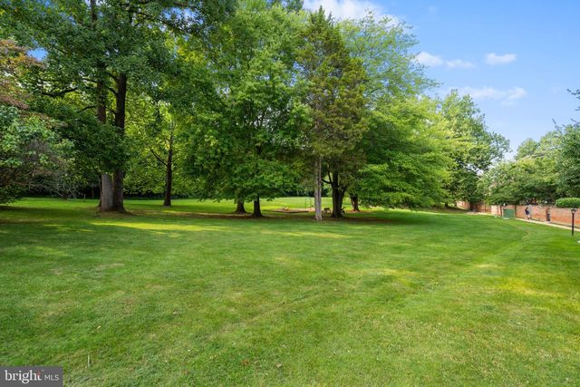 9291 BAILEY LN, Fairfax, VA 22031