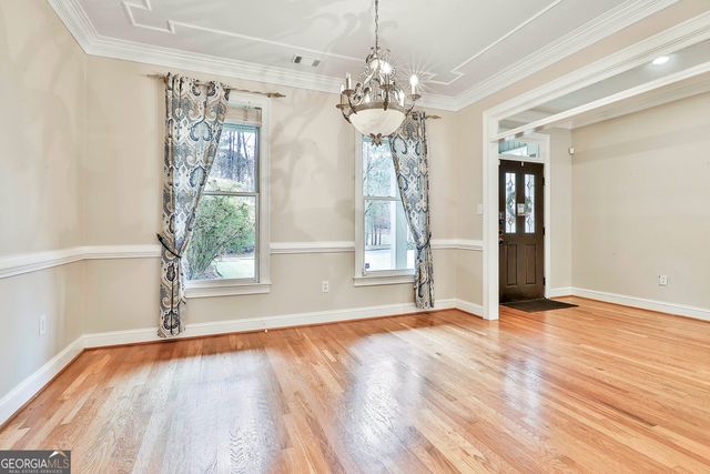 150 Oak Manor, Fayetteville, GA 30214