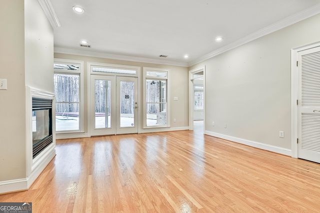 150 Oak Manor, Fayetteville, GA 30214