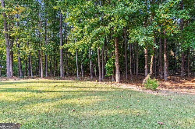 150 Oak Manor, Fayetteville, GA 30214