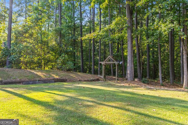 150 Oak Manor, Fayetteville, GA 30214