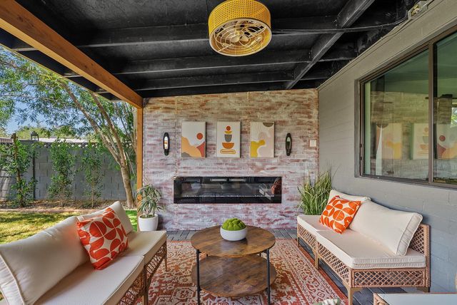 530 W 17th Street, Tempe, AZ 85281