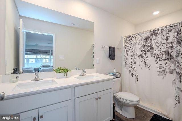 1 ARLOTTA ST, Glassboro, NJ 08028