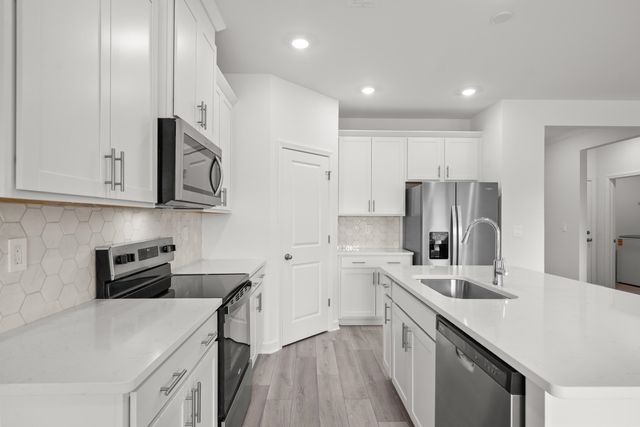 300 Jessamine St., Longs, SC 29568