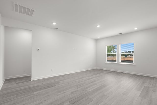 300 Jessamine St., Longs, SC 29568