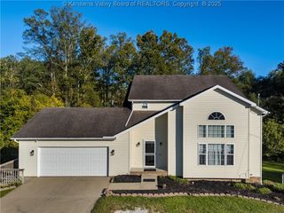 6 Greenbrier Trail(S), Milton, WV 25541