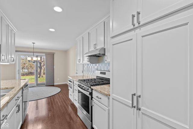 2565 Chestnut Street, Columbus, IN 47201