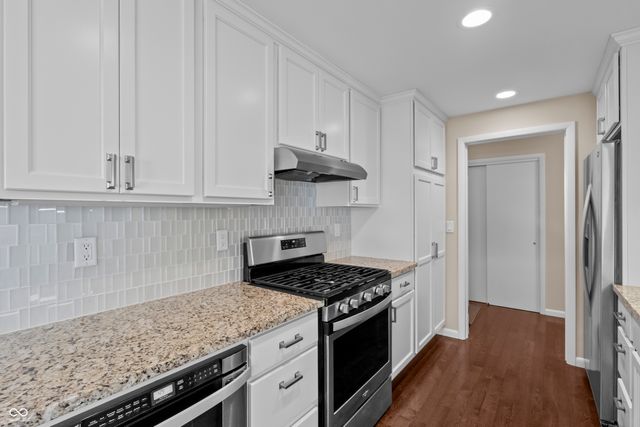 2565 Chestnut Street, Columbus, IN 47201