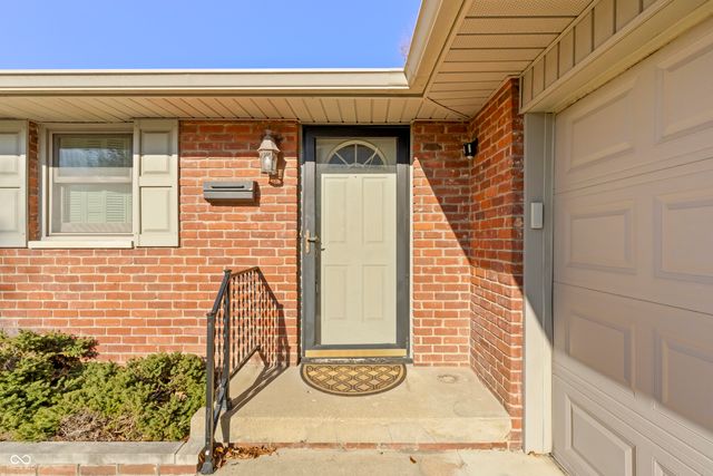 2565 Chestnut Street, Columbus, IN 47201