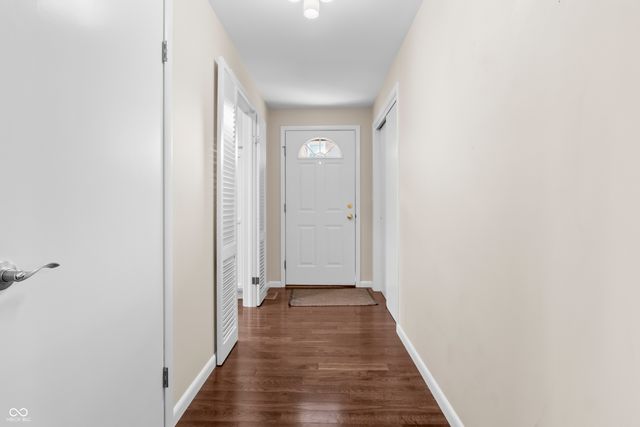 2565 Chestnut Street, Columbus, IN 47201